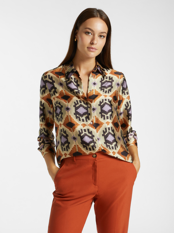 Printed satin shirt