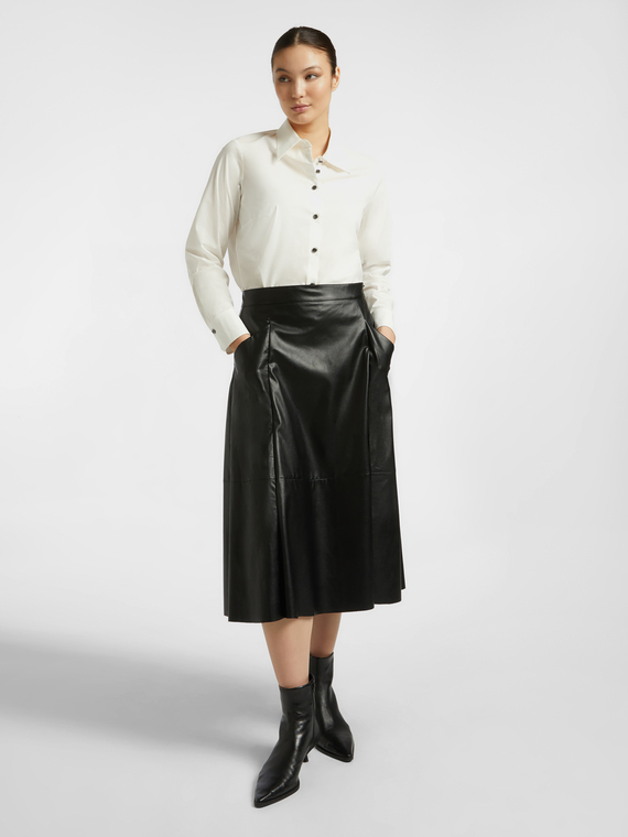 Flared skirt with cuts