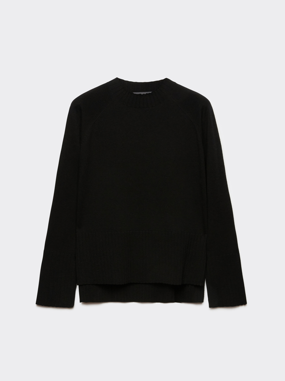 Soft touch crew-neck sweater