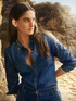 Camicia in denim con ricamo a mano sul colletto image number 5