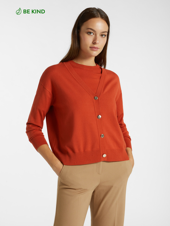 Boxy cut cardigan with logo buttons