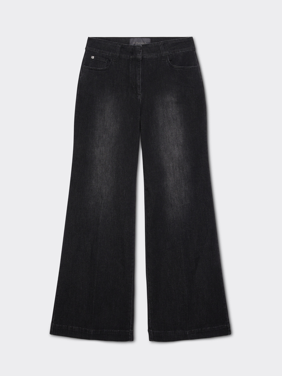 Wide leg jeans