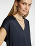 Blusa in raso con scollo a V image number 3