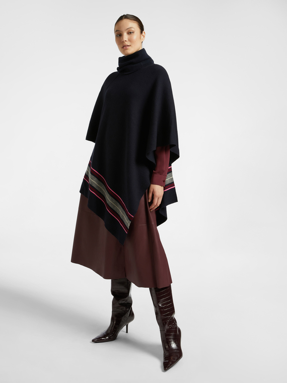 Asymmetric everywear cape