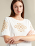 T-shirt with embroidery image number 3