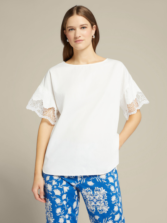 Cotton blouse with lace trims