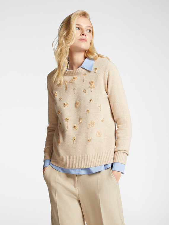 Wool sweater with floral embroidery