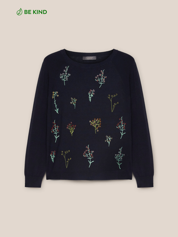 ECOVERO™ viscose sweater with floral embroidery