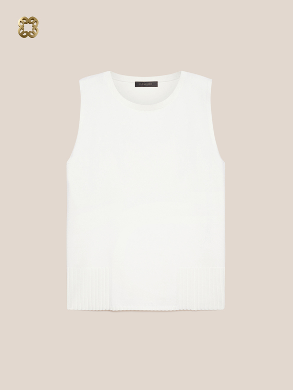 Sleeveless sweater with ribbed hem