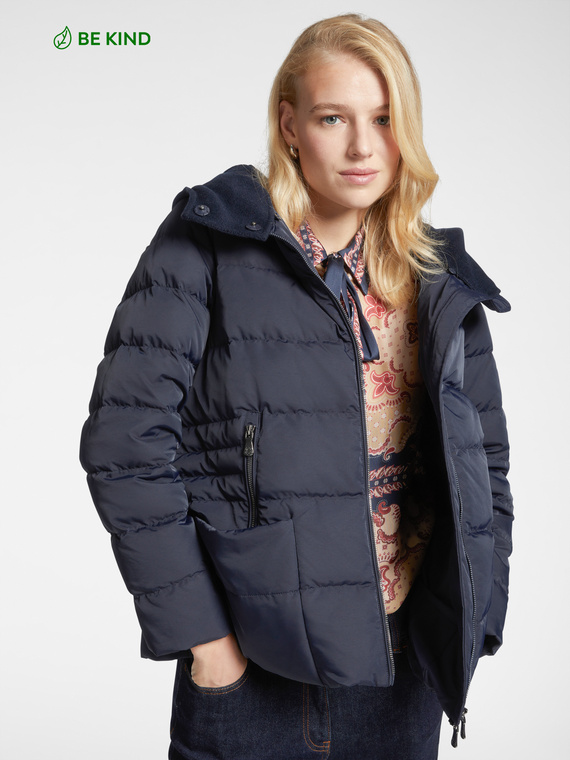 Matte nylon down jacket