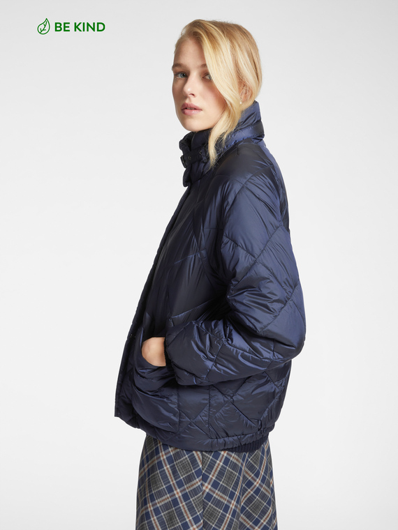 Diamond-quilted down jacket with pockets