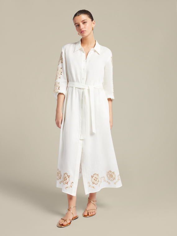 Linen dress with embroidery