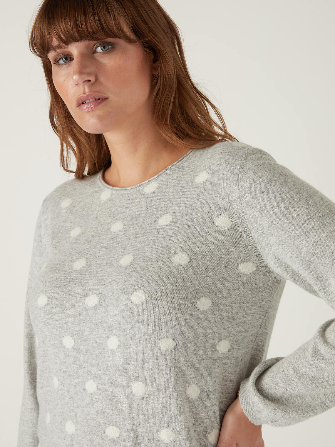 sweater polka dot