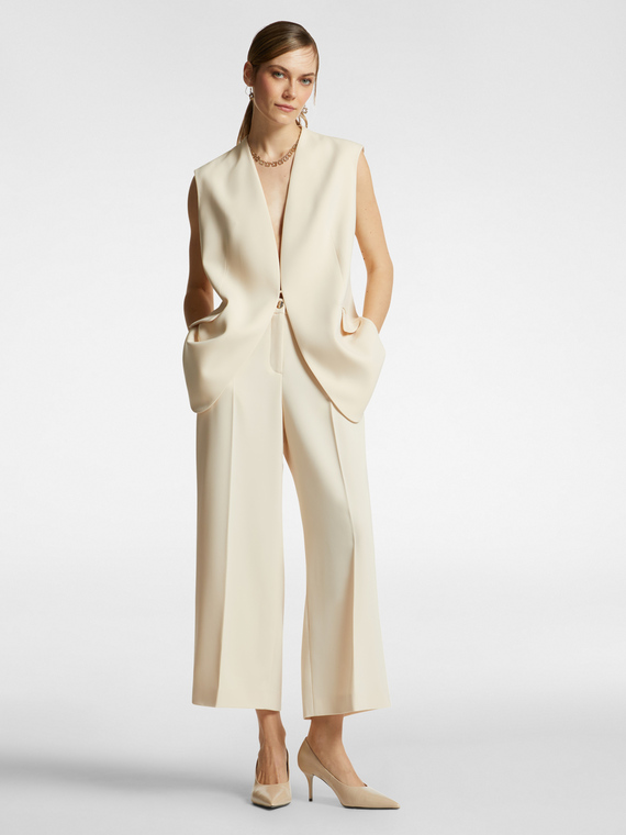 Pantaloni cropped eleganti in crepe cady